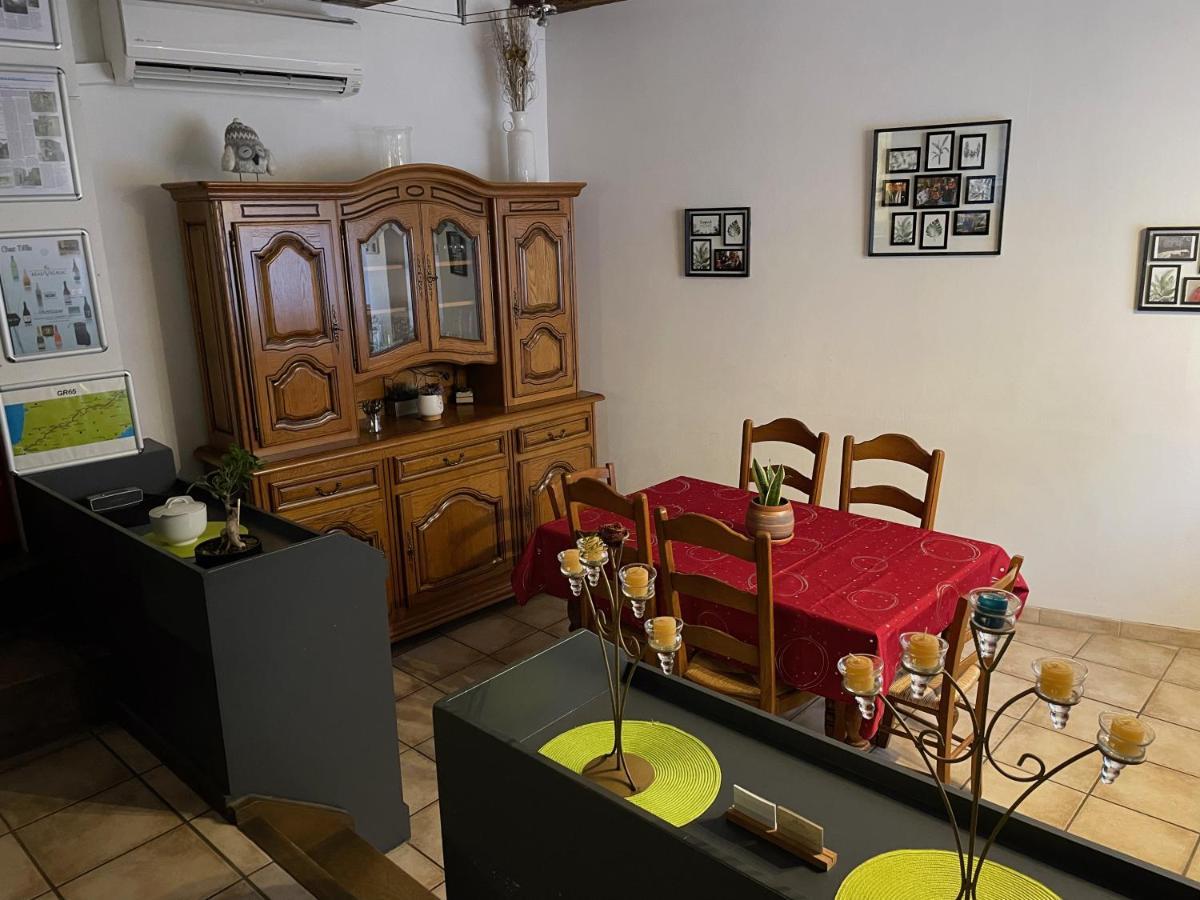 Chez Tifille Bed & Breakfast Estaing  Ngoại thất bức ảnh