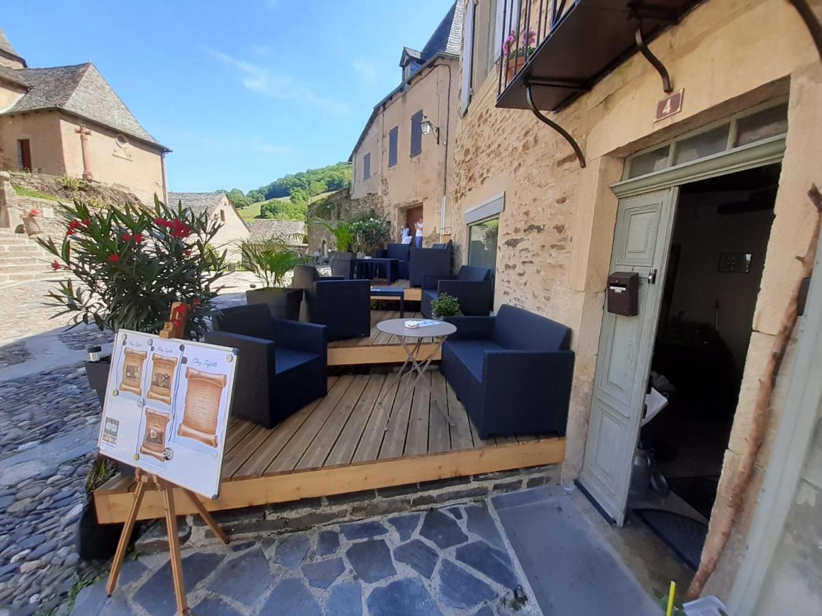 Chez Tifille Bed & Breakfast Estaing  Ngoại thất bức ảnh