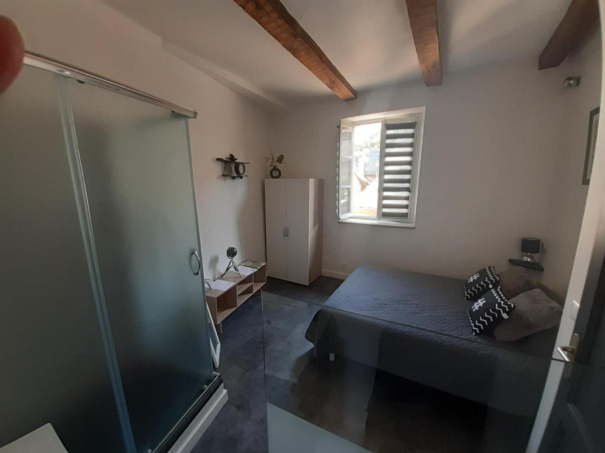 Chez Tifille Bed & Breakfast Estaing  Ngoại thất bức ảnh