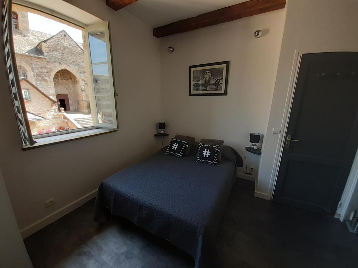 Chez Tifille Bed & Breakfast Estaing  Ngoại thất bức ảnh